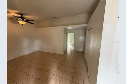1050 6th Street #B, Holly Hill, FL 32117 - Photo 3