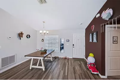 18 Post Oak Lane, Palm Coast, FL 32164 - Photo 11