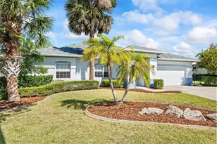 6 Center Pl, Palm Coast, FL 32137 - Photo 3