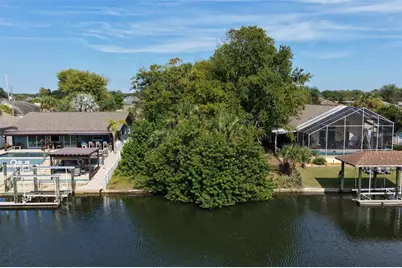 23 Comanche Court, Palm Coast, FL 32137 - Photo 11