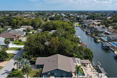 23 Comanche Court, Palm Coast, FL 32137 - Photo 9