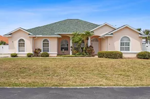 7 Beachside Dr, Palm Coast, FL 32137 - Photo 9