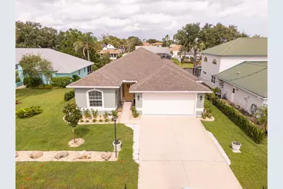 85 S Cimmaron Drive, Palm Coast, FL 32137 - Photo 9