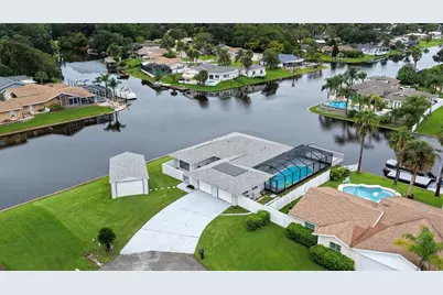 9 Castle Court, Palm Coast, FL 32137 - Photo 3