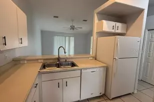 26 Pine Hurst Ln, Palm Coast, FL 32164 - Photo 9