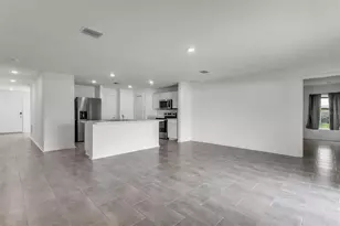 22 Round Tree Dr, Palm Coast, FL 32164 - Photo 13