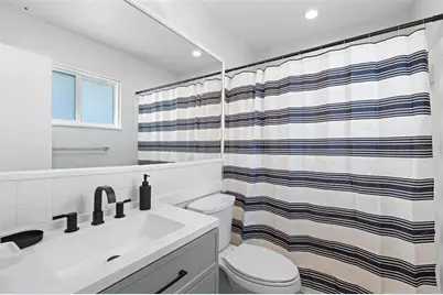1045 NW 69th Avenue, Margate, FL 33063 - Photo 21