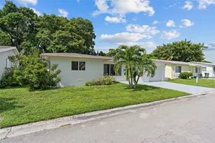 1045 NW 69th Ave, Margate, FL 33063 - Photo 33