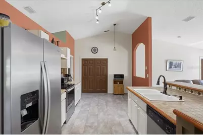 92 Robinson Drive, Palm Coast, FL 32164 - Photo 21