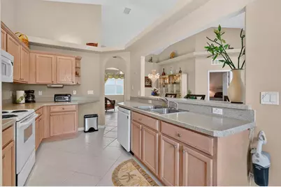 142 Raintree Circle, Palm Coast, FL 32164 - Photo 15
