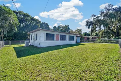 211 Fern Street, Palatka, FL 32177 - Photo 5