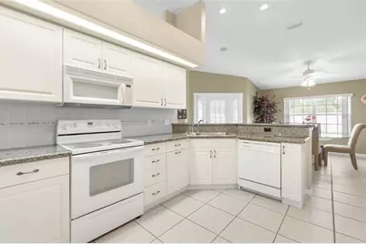 18 Farson Lane, Palm Coast, FL 32137 - Photo 17