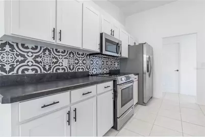 31 Seattle Trail, Palm Coast, FL 32164 - Photo 3