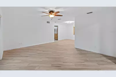 109 Nathan Hale Court, Daytona Beach, FL 32119 - Photo 9