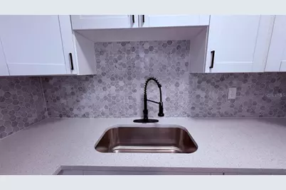 5628 Belafonte Drive, Jacksonville, FL 32209 - Photo 33