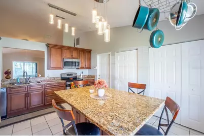 21 Emmons Lane, Palm Coast, FL 32164 - Photo 7