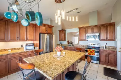 21 Emmons Lane, Palm Coast, FL 32164 - Photo 5
