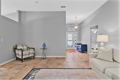 21 Arrowhead Drive, Palm Coast, FL 32137 - Photo 9