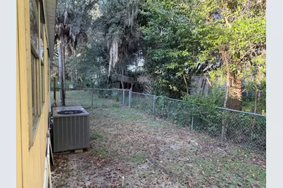 208 Navajo Street, Satsuma, FL 32189 - Photo 29