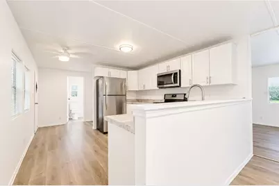 208 Navajo Street, Satsuma, FL 32189 - Photo 11