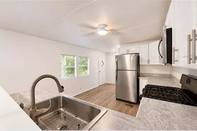 208 Navajo Street, Satsuma, FL 32189 - Photo 15