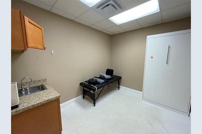 757 Hwy  466 #100, Lady Lake, FL 32159 - Photo 15