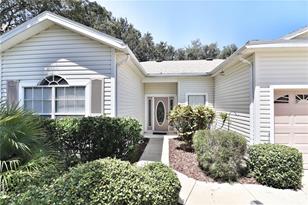 4700 Sawgrass Lake Cir - Photo 3