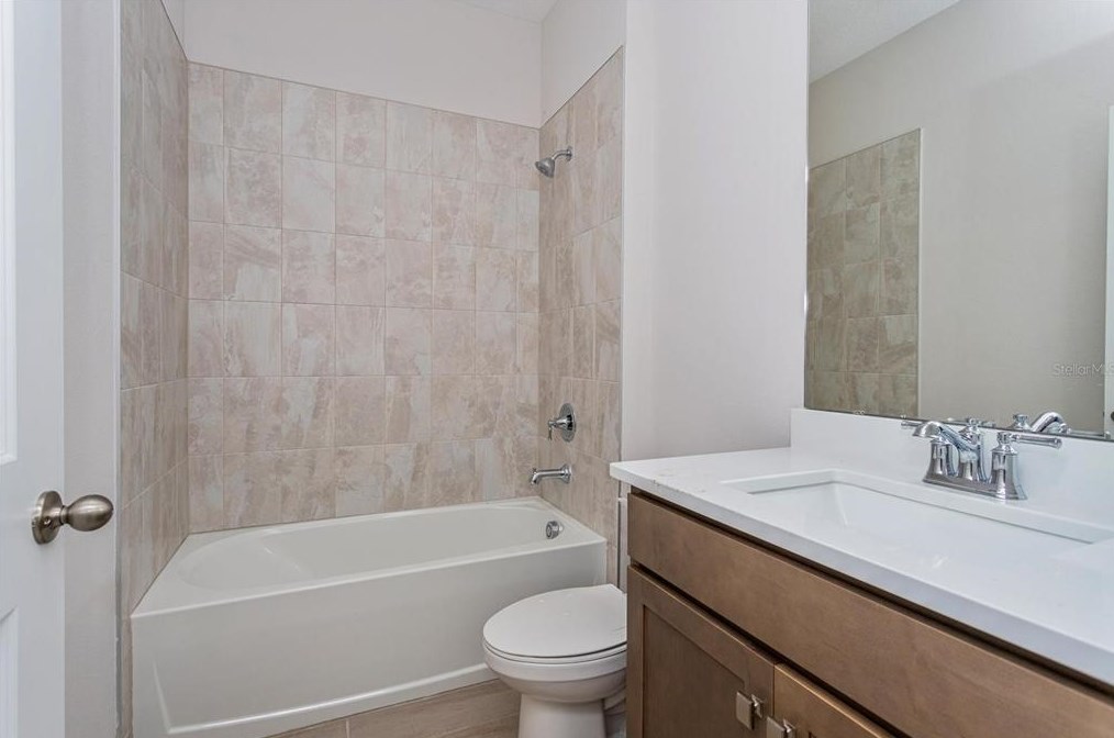 1582 Outback Rd, Saint Cloud FL  34771-7606 exterior