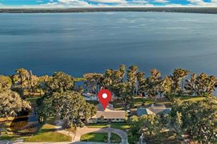 1241 W Lakeshore Dr, Clermont, FL 34711 - Photo 55