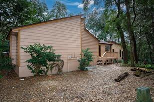 2100 Country Club Dr - Photo 5