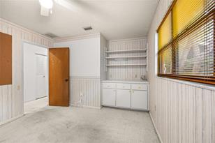 2100 Country Club Dr - Photo 25