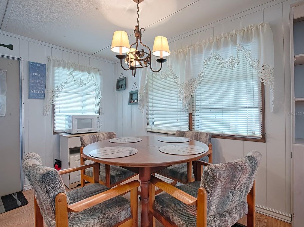 37821 Msn Hl Ave, Zephyrhills FL 33541-4331 exterior