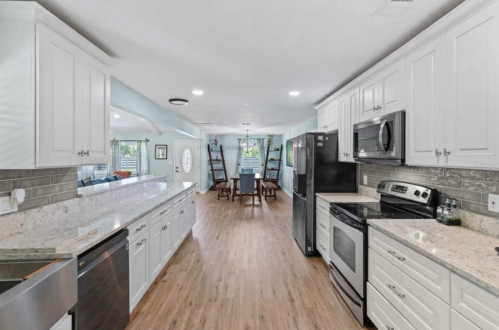 34904 William Ln, Eustis FL  32736-8912 exterior