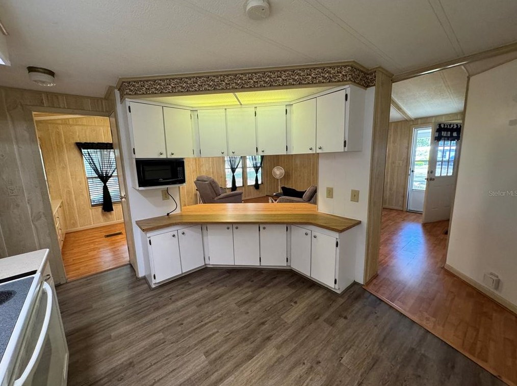 9970 170th Pl, Summerfield FL  34491-6807 exterior