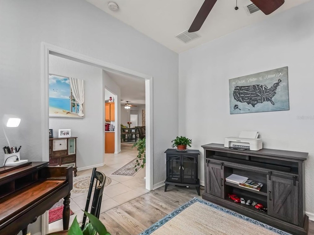 13479 89th Terrace Rd, Summerfield FL  34491-9494 exterior