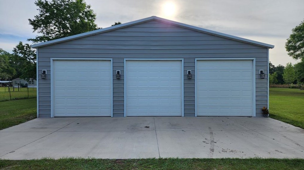 16845 Jacksonville Rd, Citra FL  32113-2552 exterior