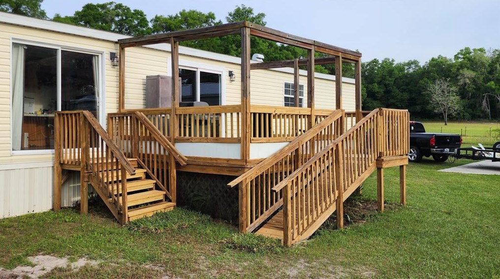 16845 Jacksonville Rd, Citra FL  32113-2552 exterior