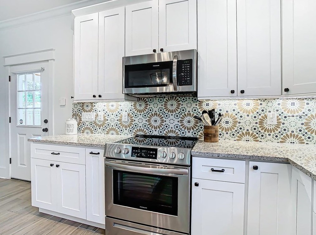 7112 9th St, Tampa FL  33604-5044 exterior