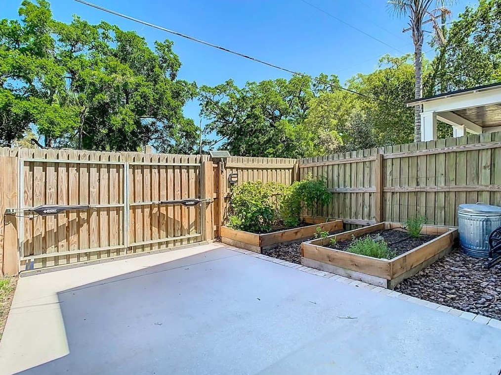 7112 9th St, Tampa FL  33604-5044 exterior