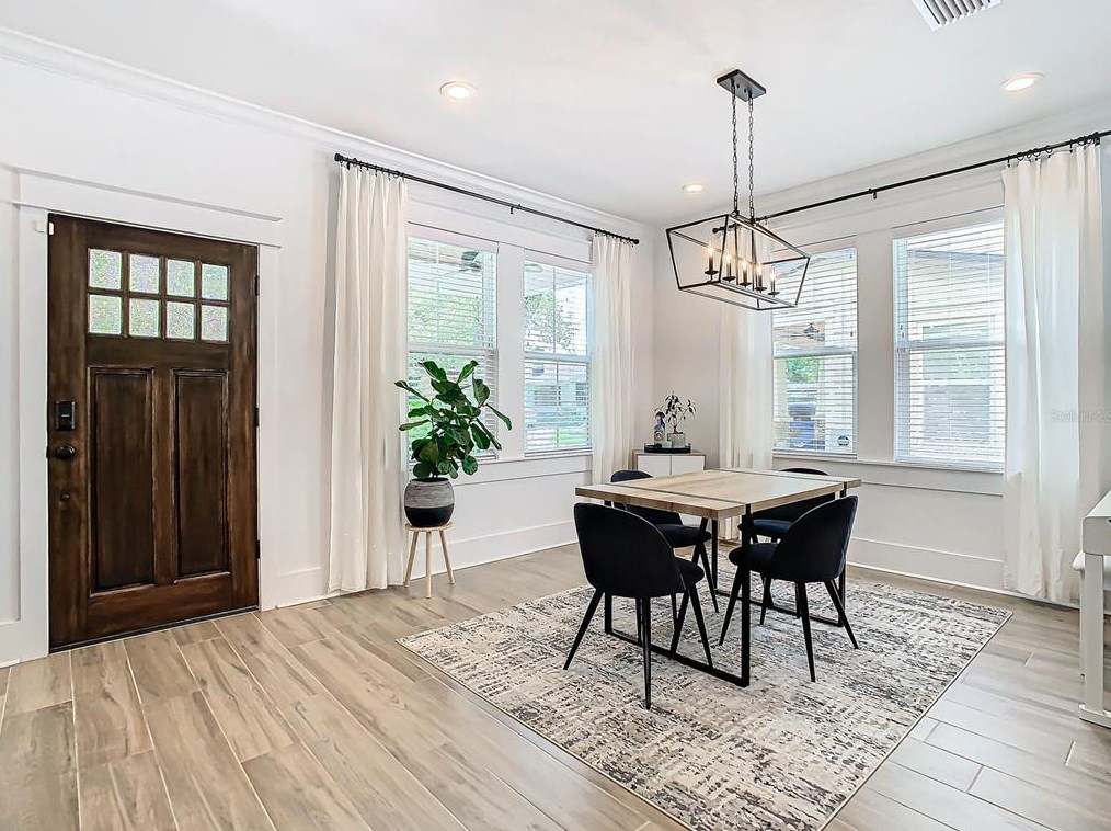 7112 9th St, Tampa FL  33604-5044 exterior