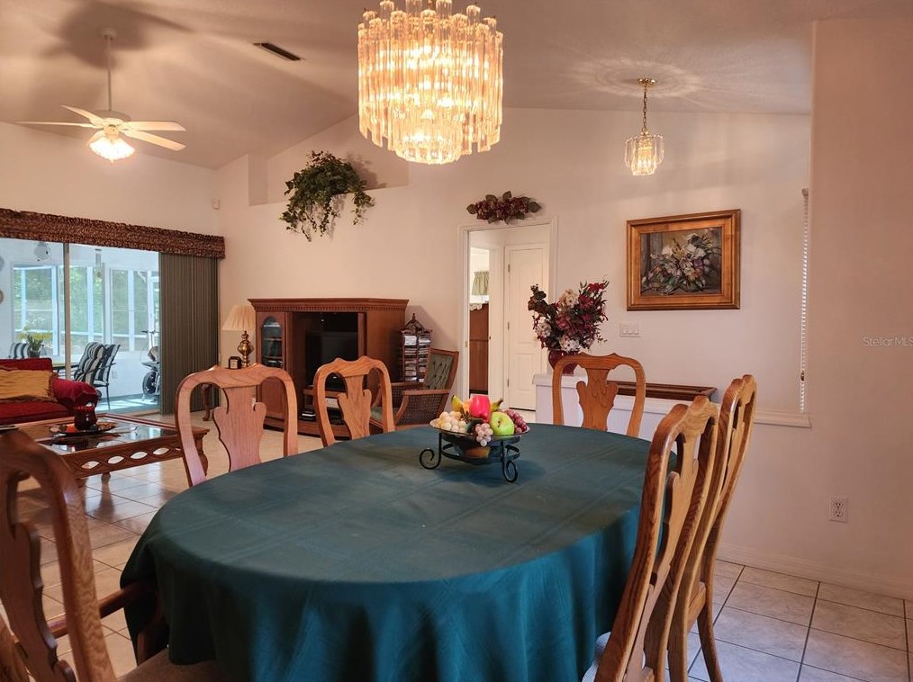 10411 Citrus Spg Blvd, Dunnellon FL 34434-7400 exterior