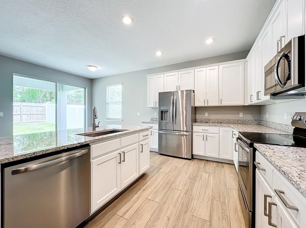 607 Dominish Estates Dr, Apopka FL  32712-3733 exterior