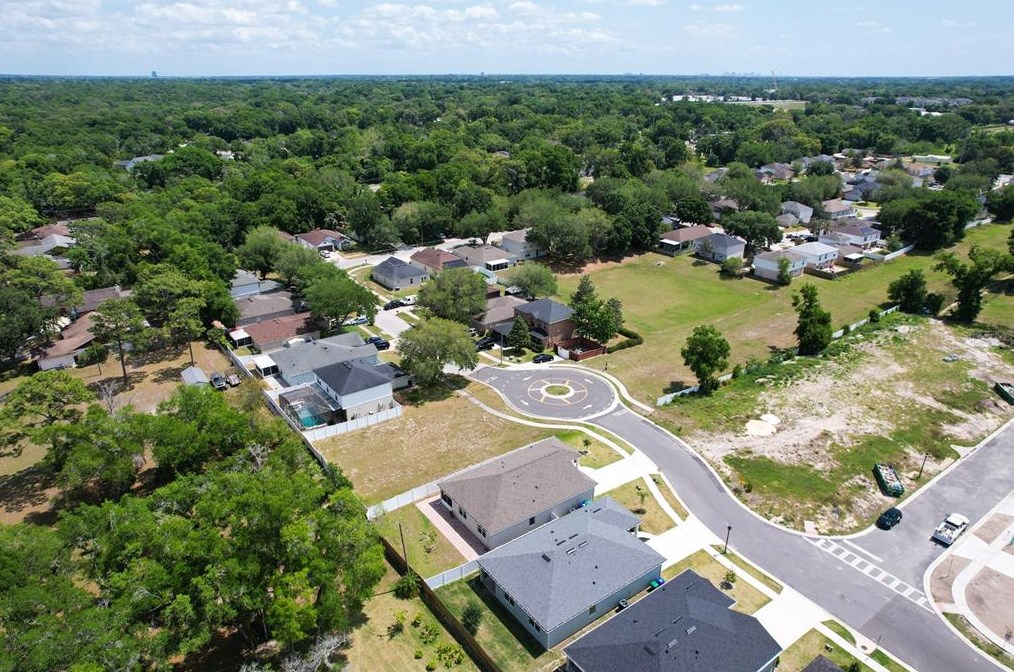 607 Dominish Estates Dr, Apopka FL  32712-3733 exterior