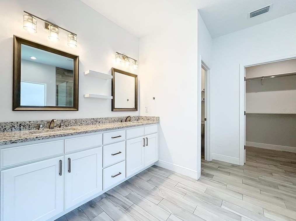 607 Dominish Estates Dr, Apopka FL  32712-3733 exterior