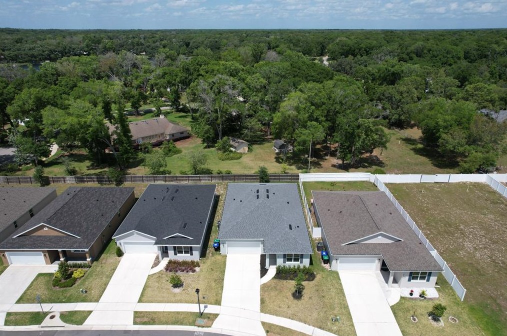 607 Dominish Estates Dr, Apopka FL  32712-3733 exterior