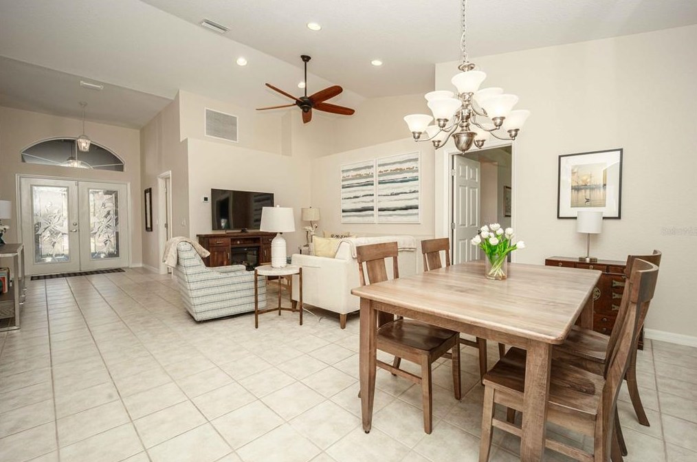 5069 Harbour Dr, Oxford FL  34484-3780 exterior