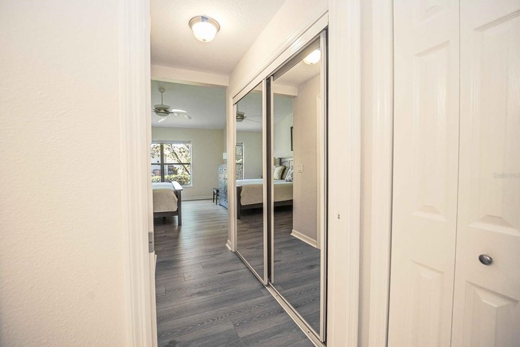 5069 Harbour Dr, Oxford FL  34484-3780 exterior