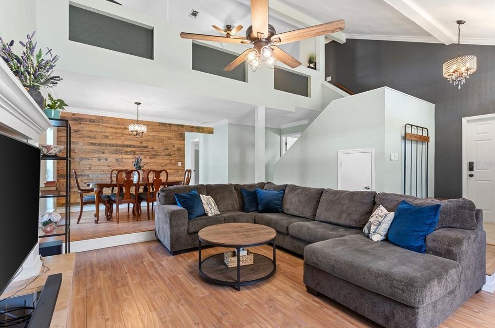 2221 Noretta Ln, Lakeland FL  33811-1440 exterior