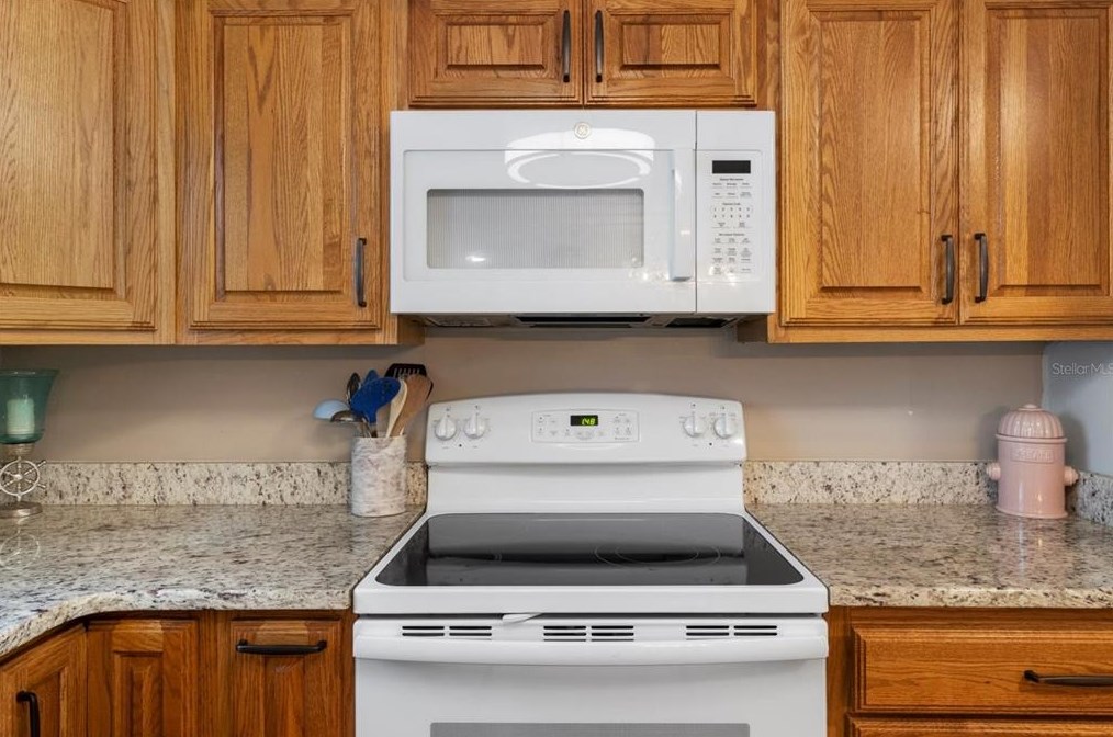 319 Venturi Ave, Crystal River FL  34429-5599 exterior