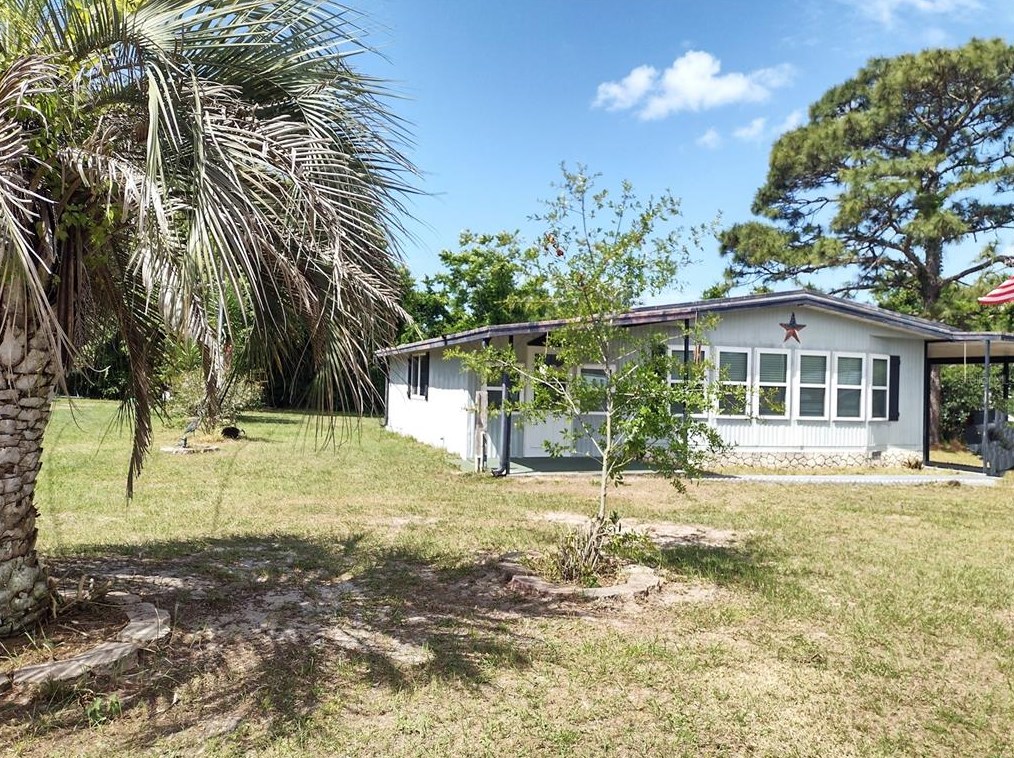 16674 102 Ave Rd, Summerfield FL  34491-8613 exterior